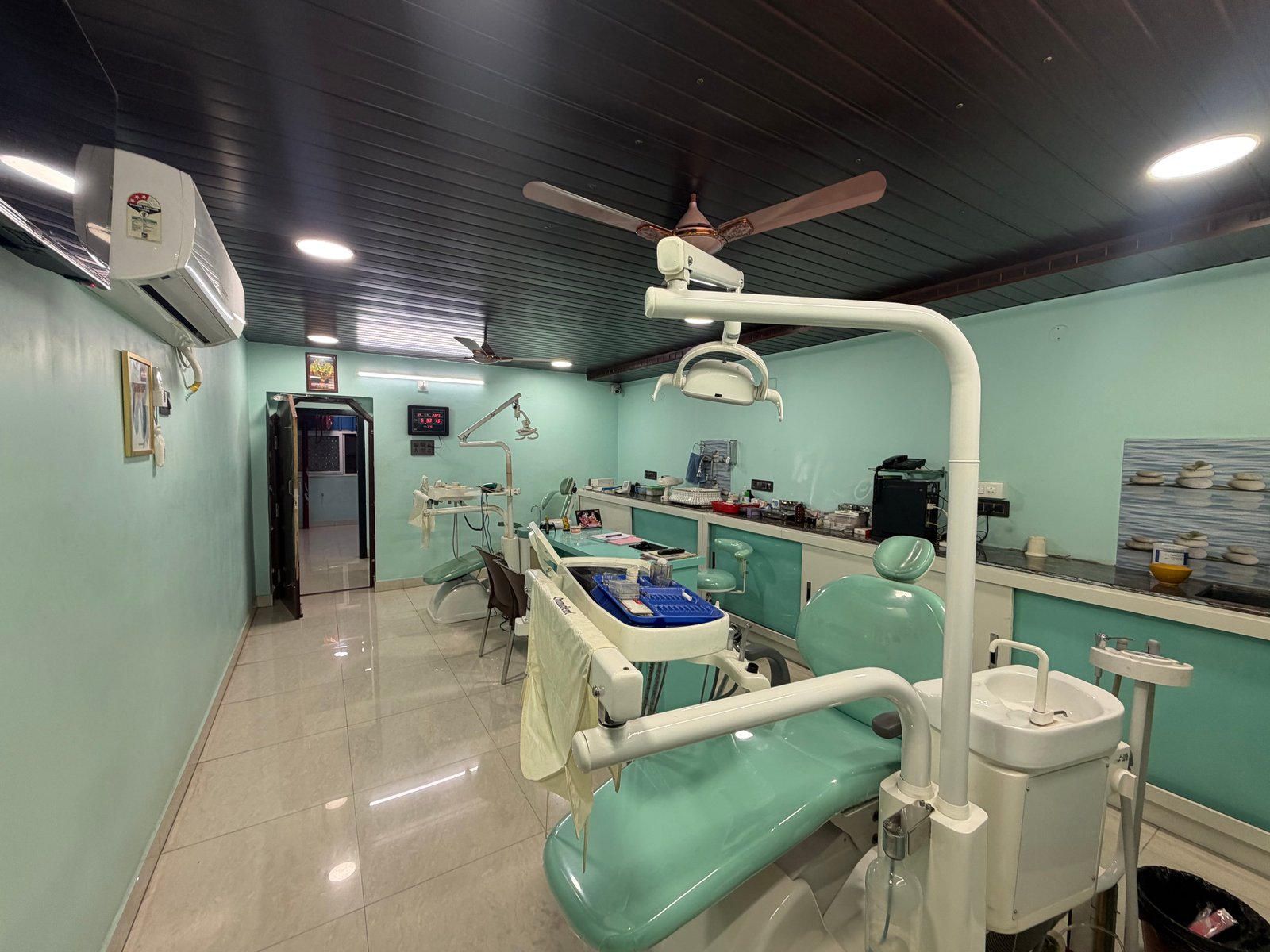 Primary operatory suite treatment station at Dhanalakshmi Dental Clinic Srikakulam